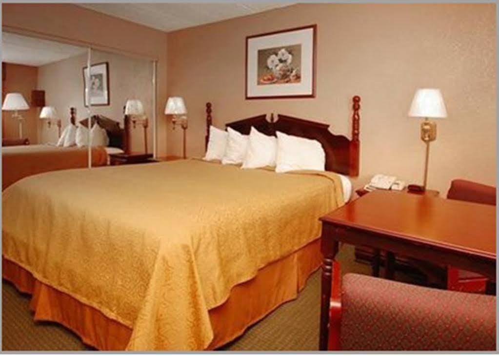 Red Roof Inn Mobile North - Saraland Dış mekan fotoğraf